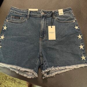 NWT Judy Blue stars shorts SZ. XL